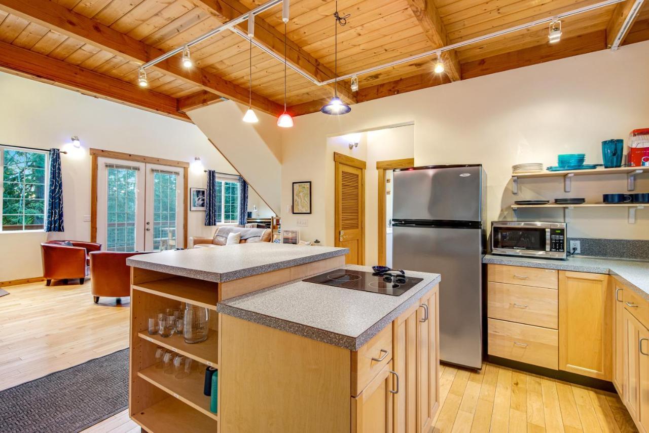 Camano Writer'S Cottage Εξωτερικό φωτογραφία